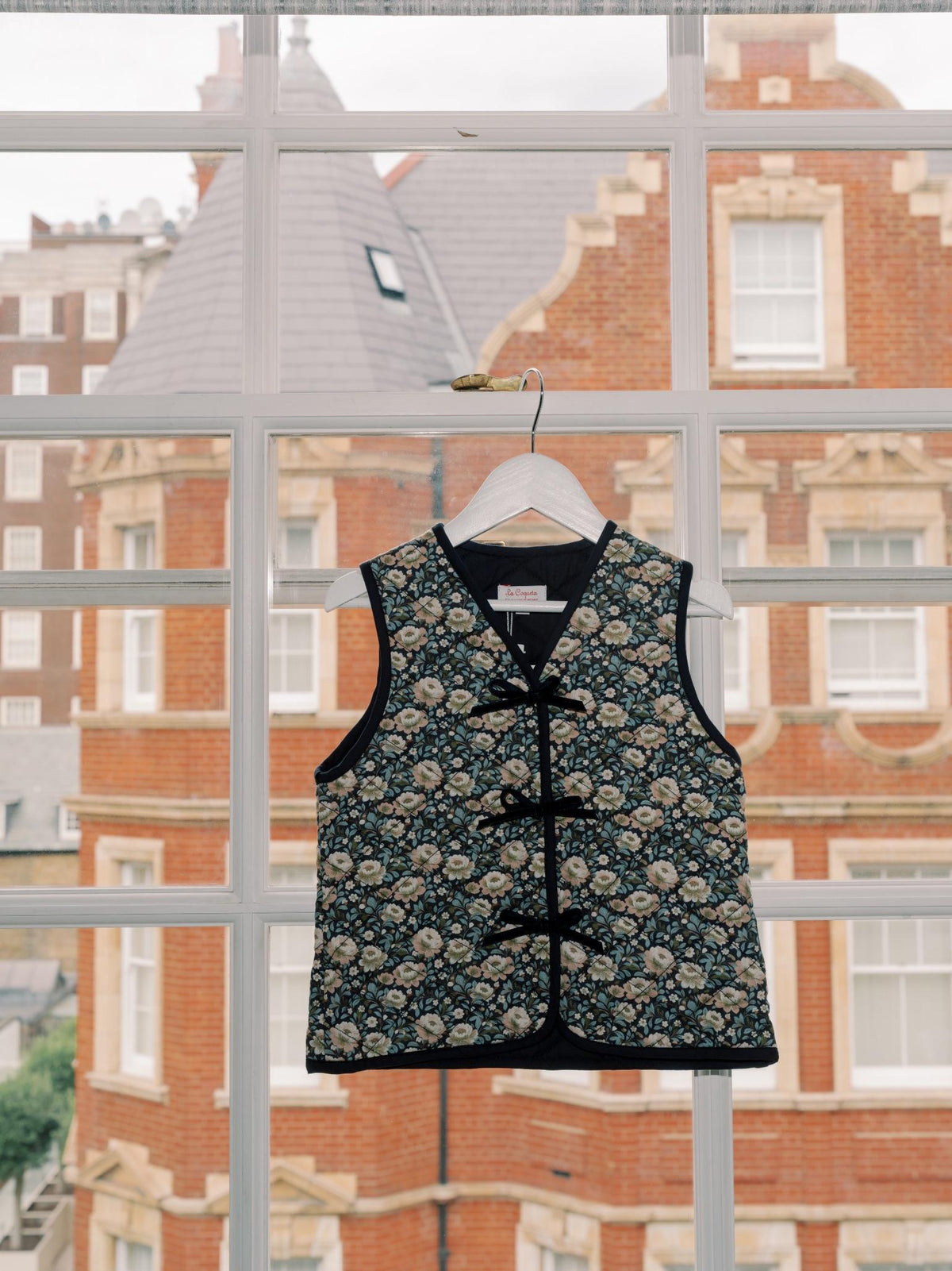 Navy Floral Azari Girl Gilet