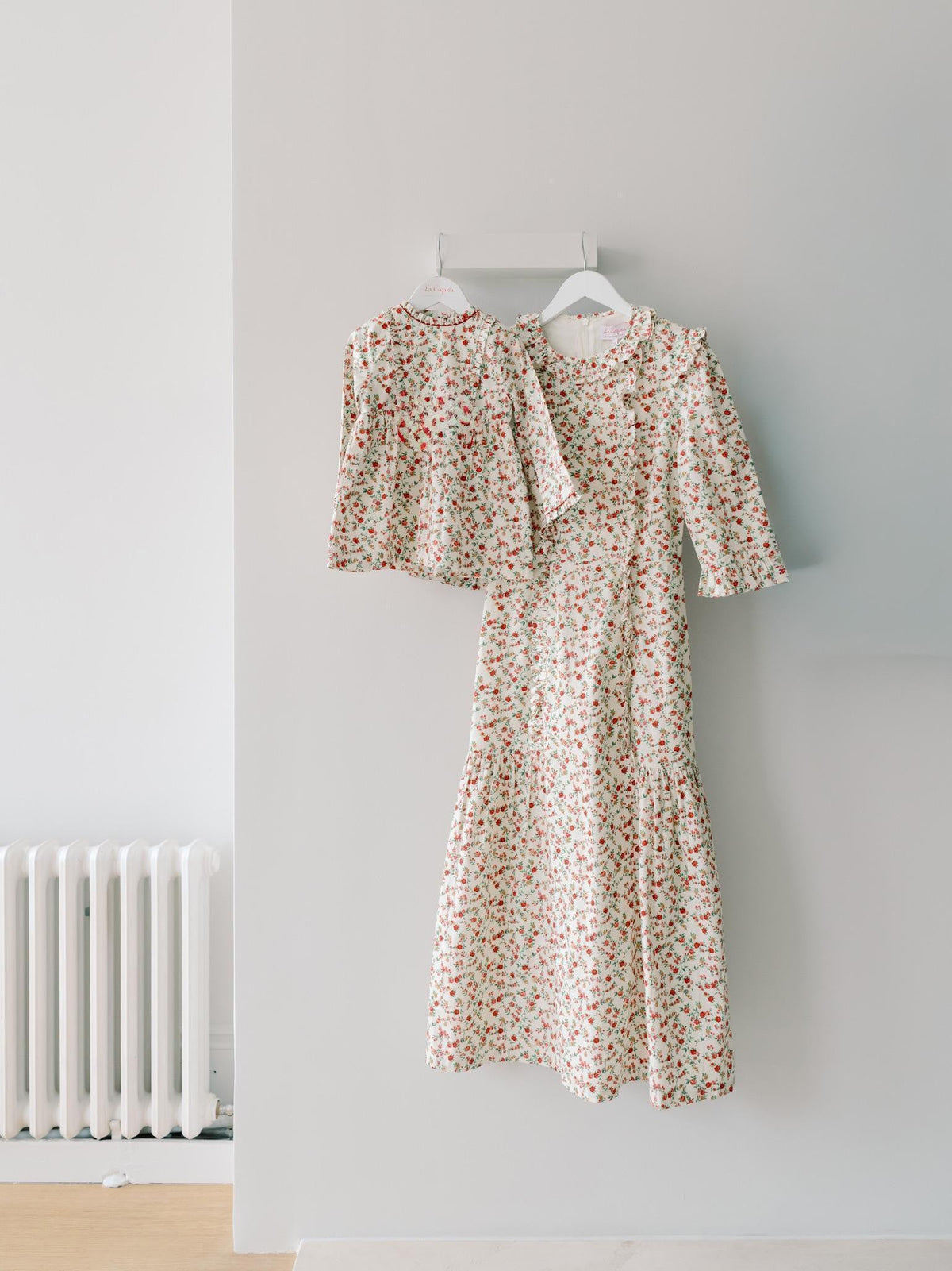 Ivory Floral Violeta Womens Long Dress
