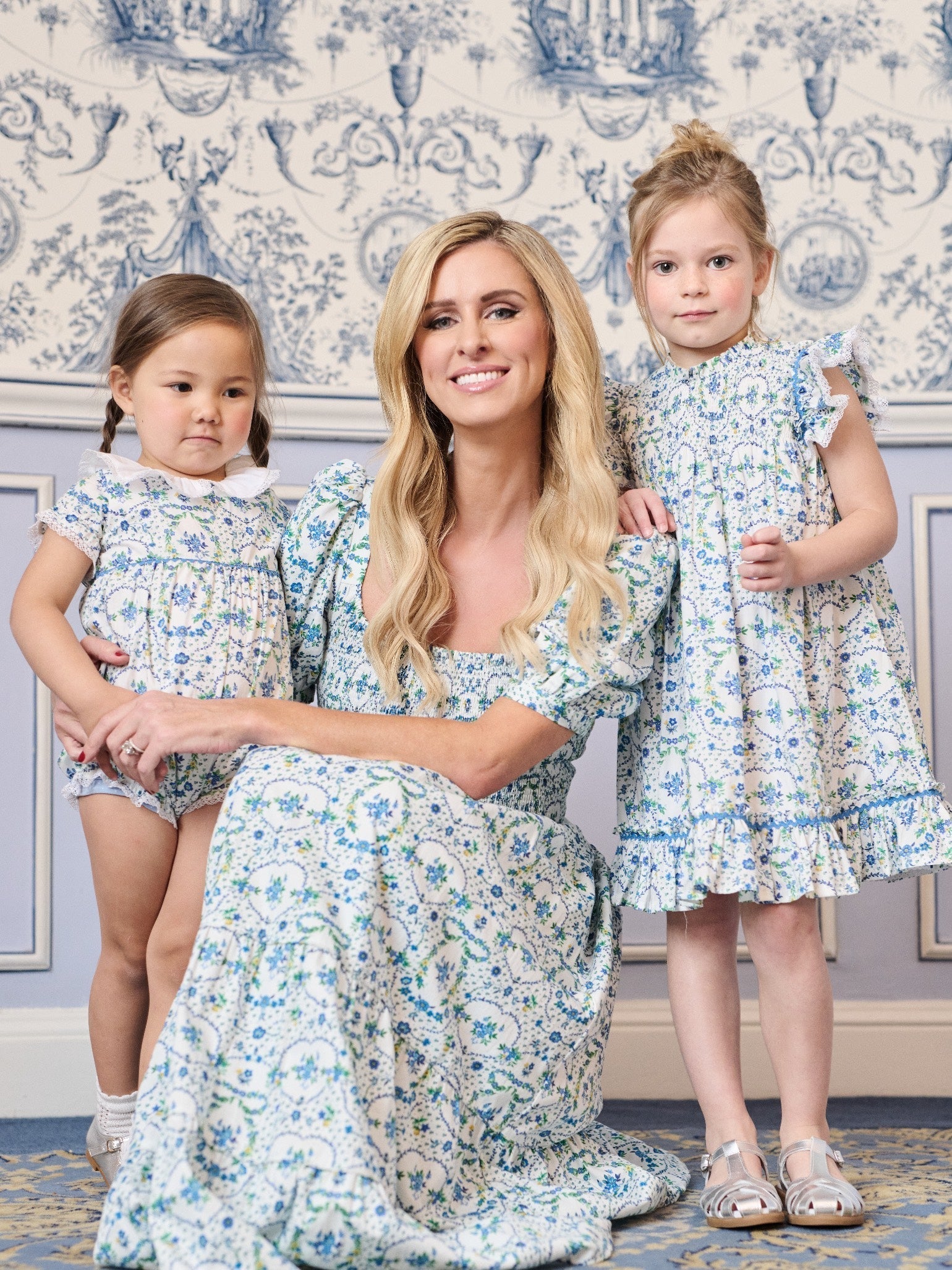 Nicky Hilton x La Coqueta Blue Bow Floral London Women Long Dress