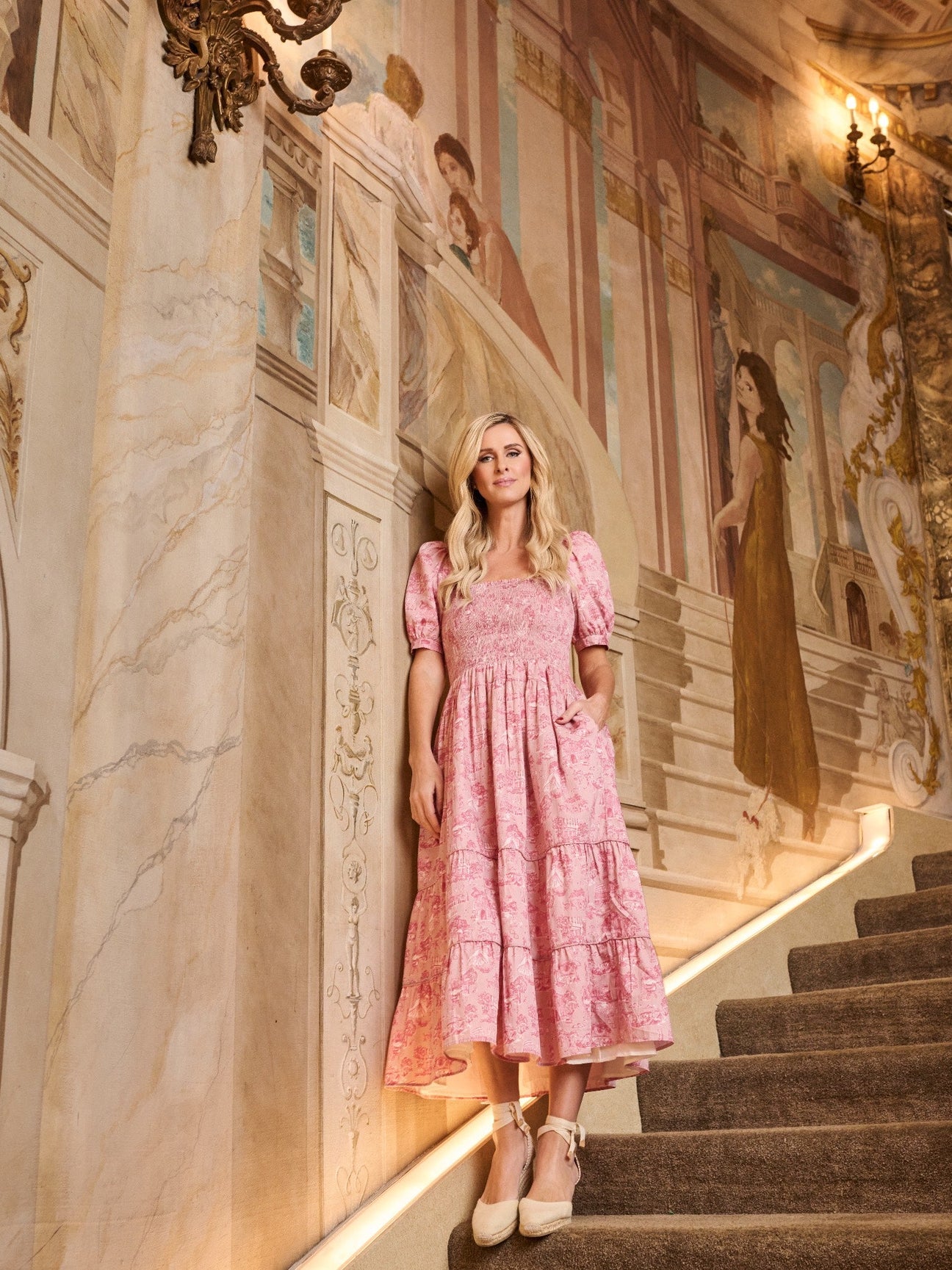Nicky Hilton x La Coqueta Pink Toile de Jouy London Women Long Dress Nicky Hilton x La Coqueta Pink Toile de Jouy London Women Long Dress