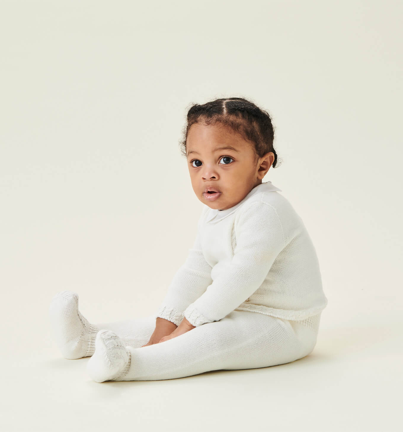 Baby girl 2024 white sweater