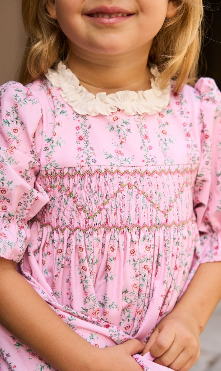 What Is a Smock Dress & How To Style It  La Coqueta Kids