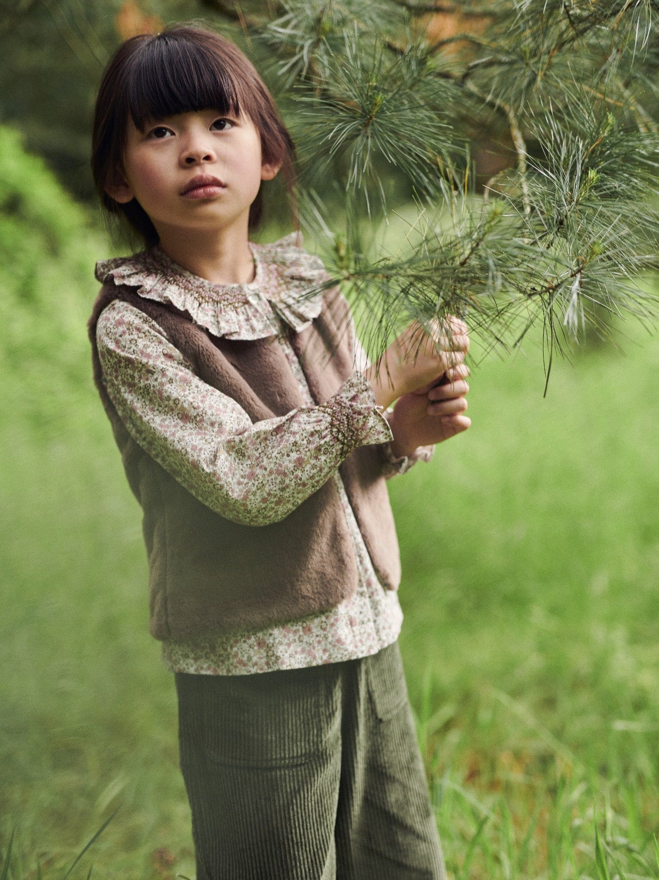 Raisin Brown Marisol Girl Gilet