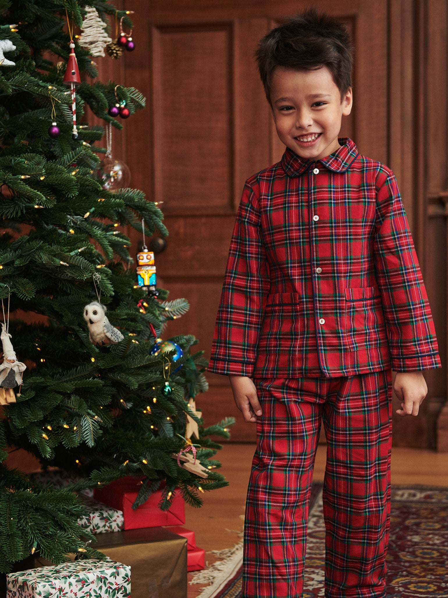 Navidad Pyjamas & Justino Robe Outfit Bundle