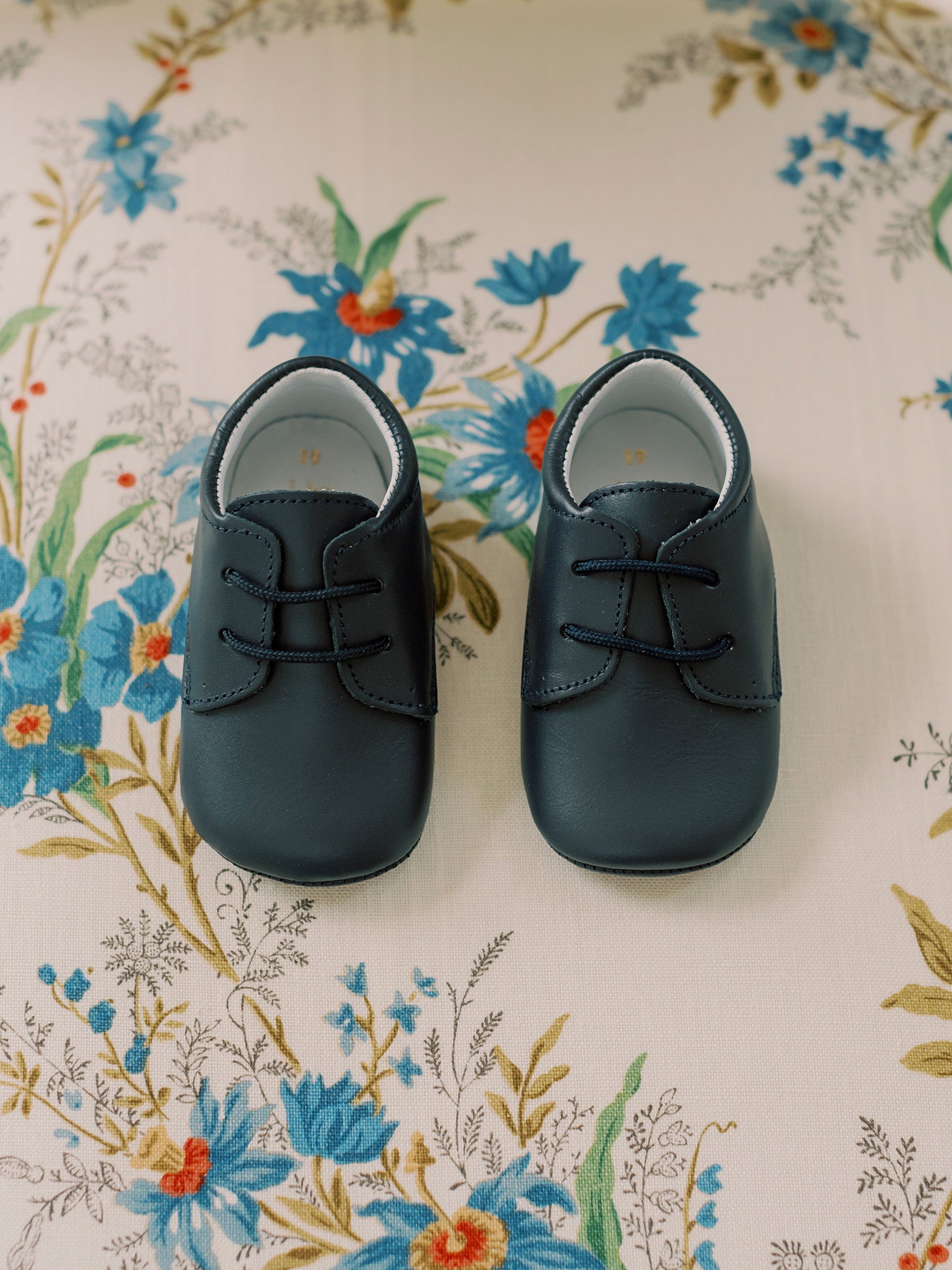 Baby pram shoes online