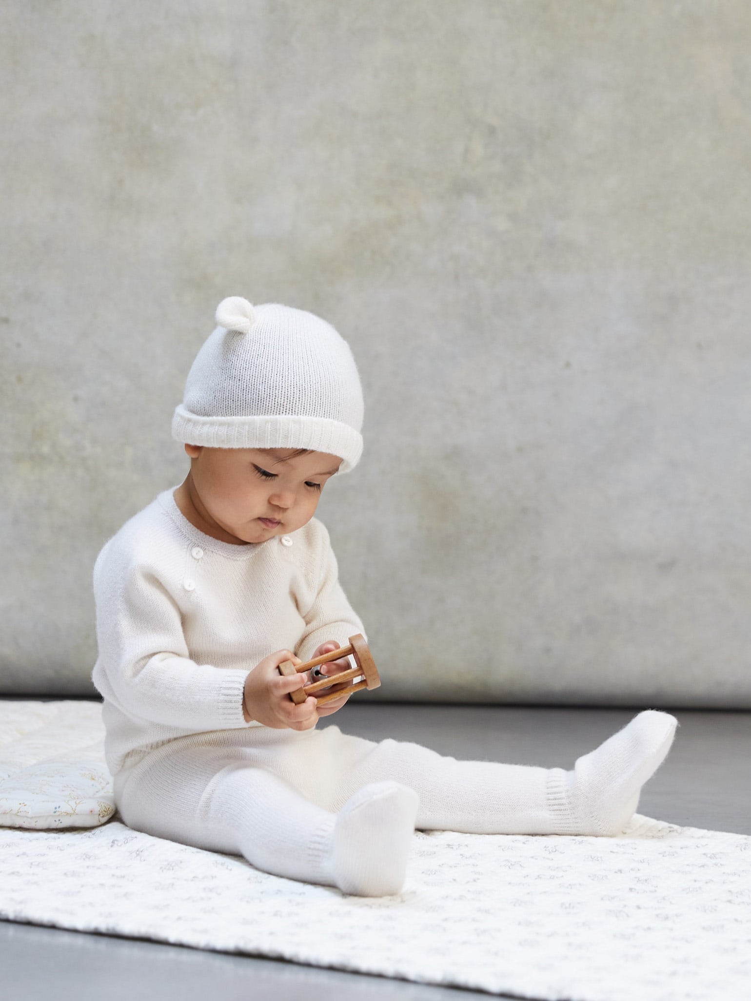 Baby boy cashmere hot sale sweater