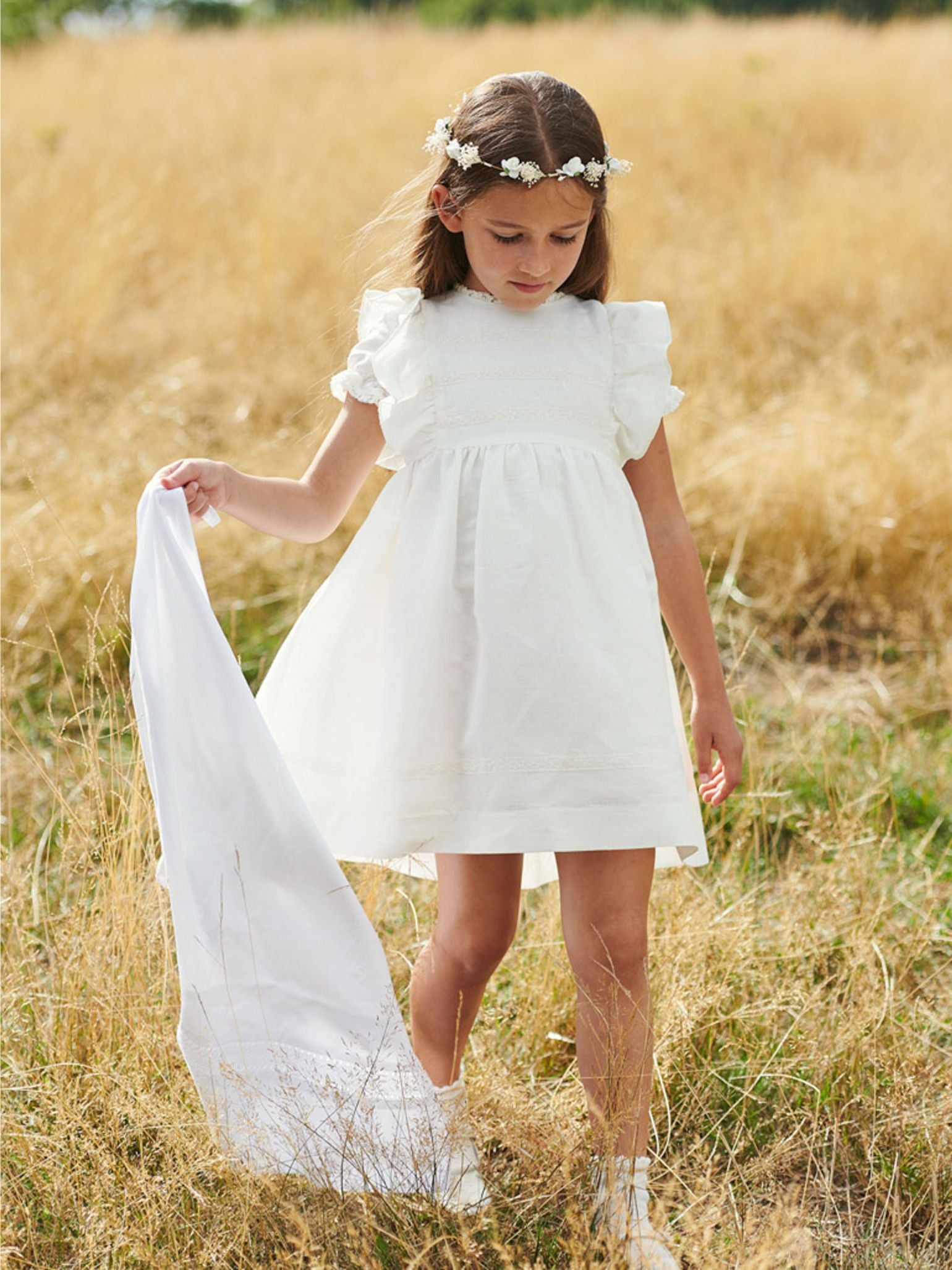 Little girl simple white dress hotsell