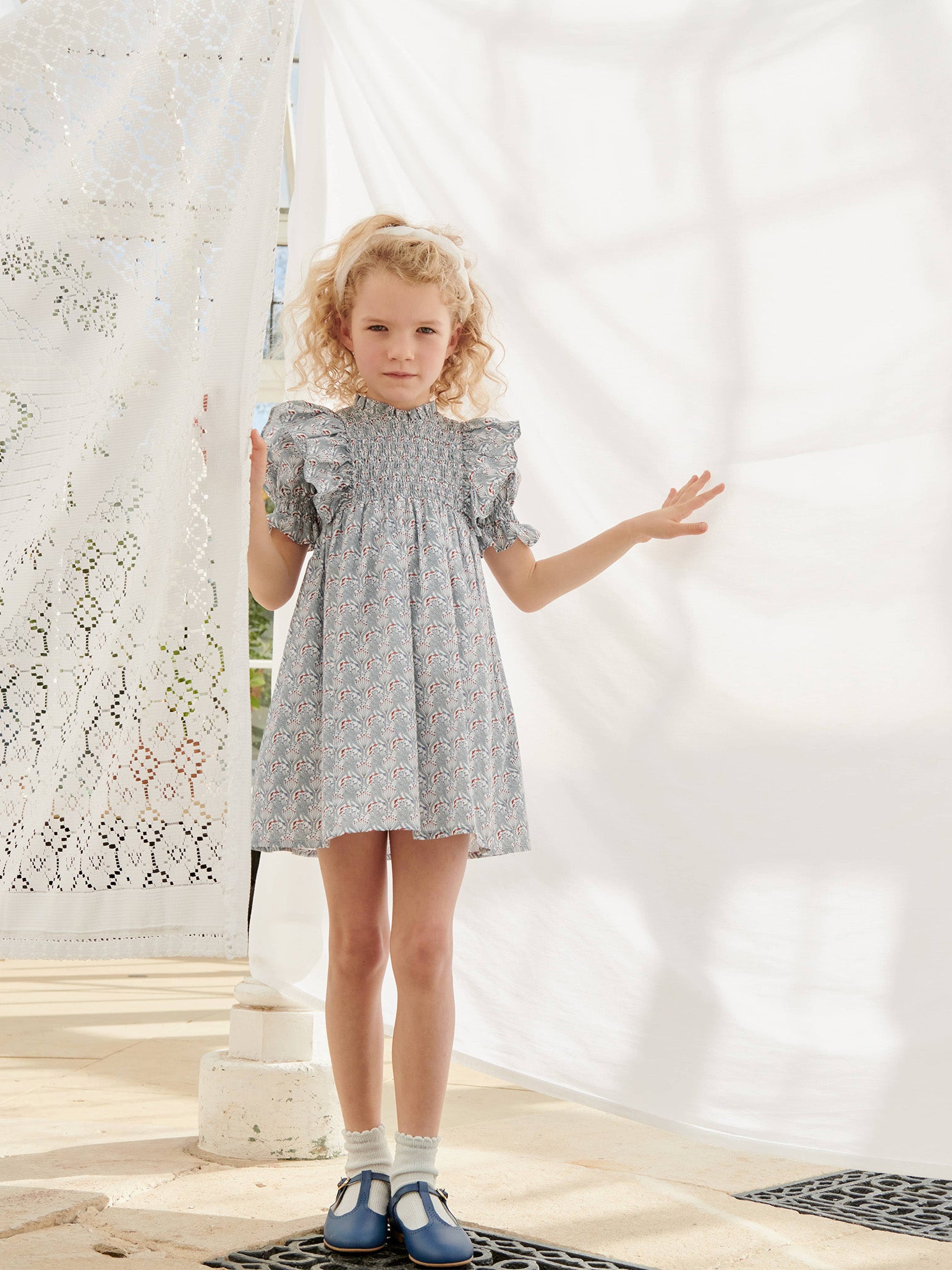 Robe Fille Smocked Taille 7 - Occasion Très Bon état