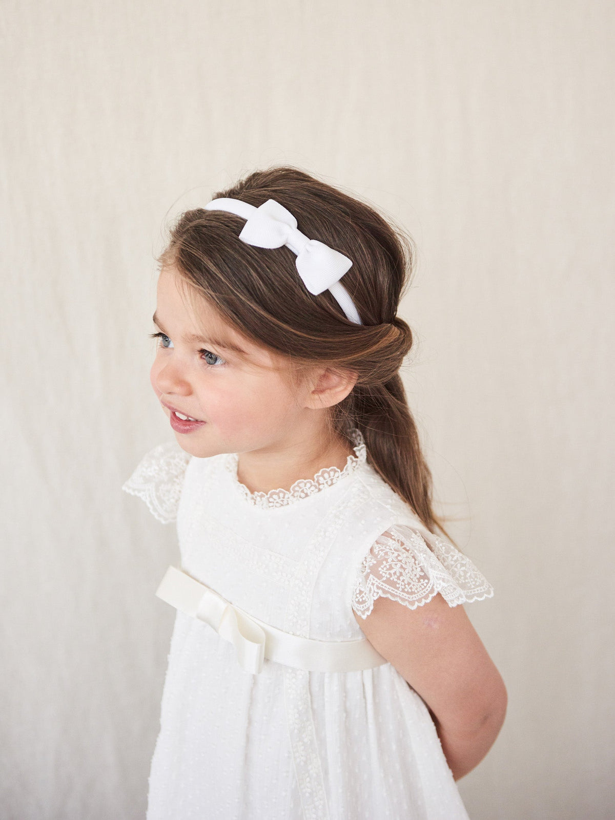 White Small Bow Headband | Grosgrain Ribbon Bow On Top – La  display picture 2